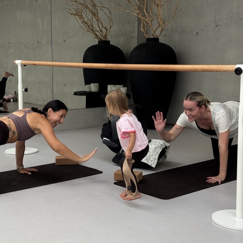 Barre Mum & Kids